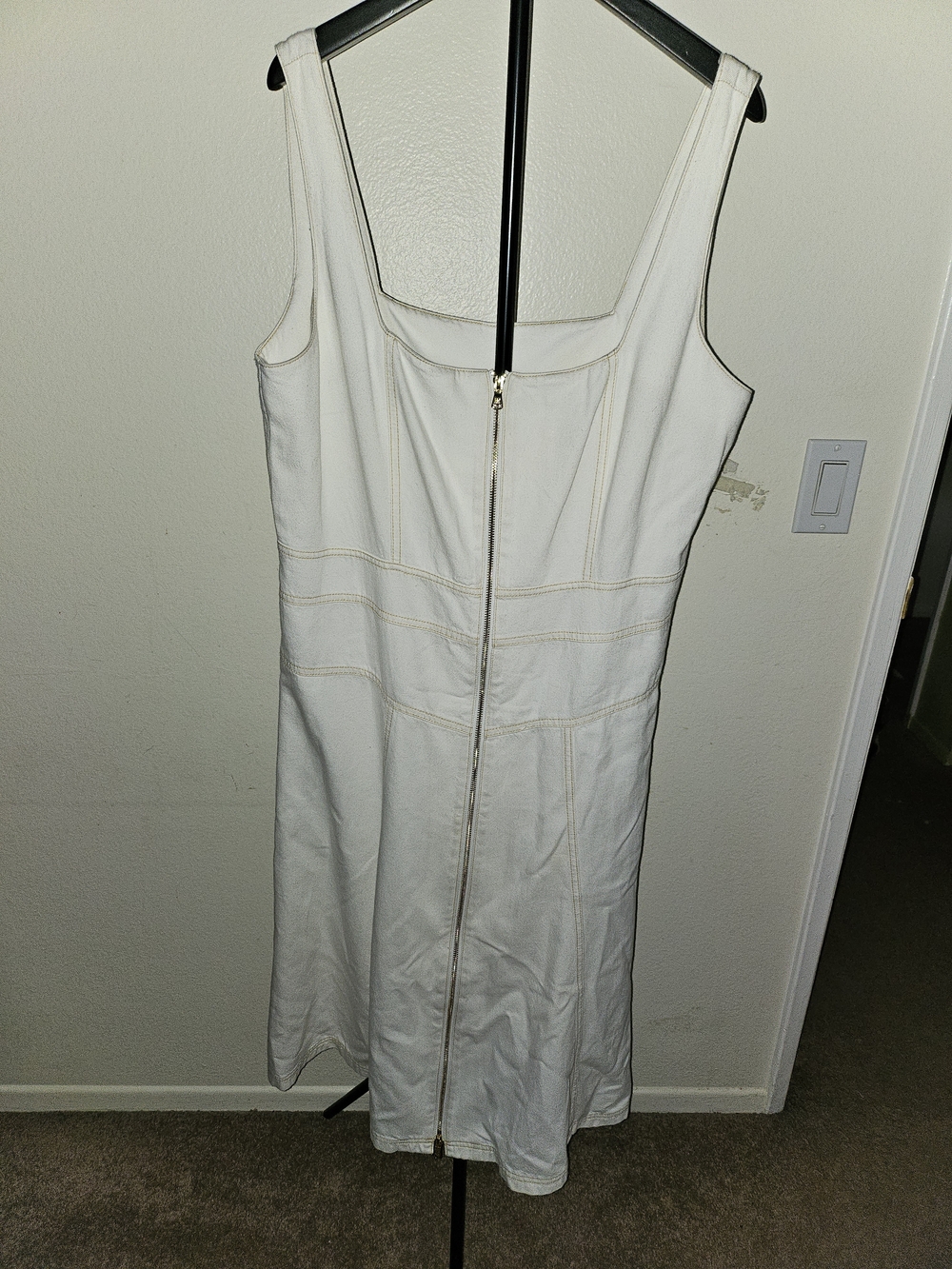 INC International Concepts Cream Sleeveless Midi Dress with Front Zip